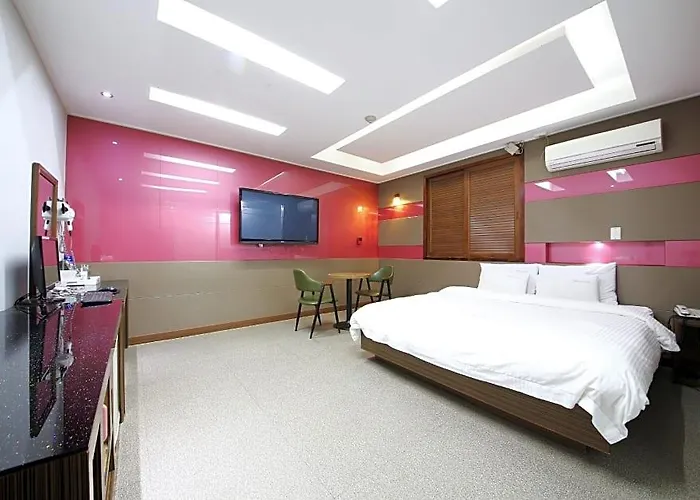 Hotel Haeundae Wa 3*